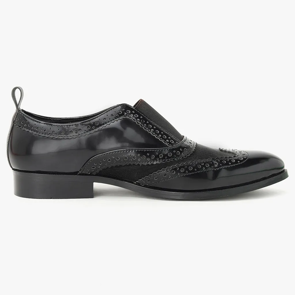 BROGUES WITH ELASTIC STRAP - HEIGHT ELEVATION