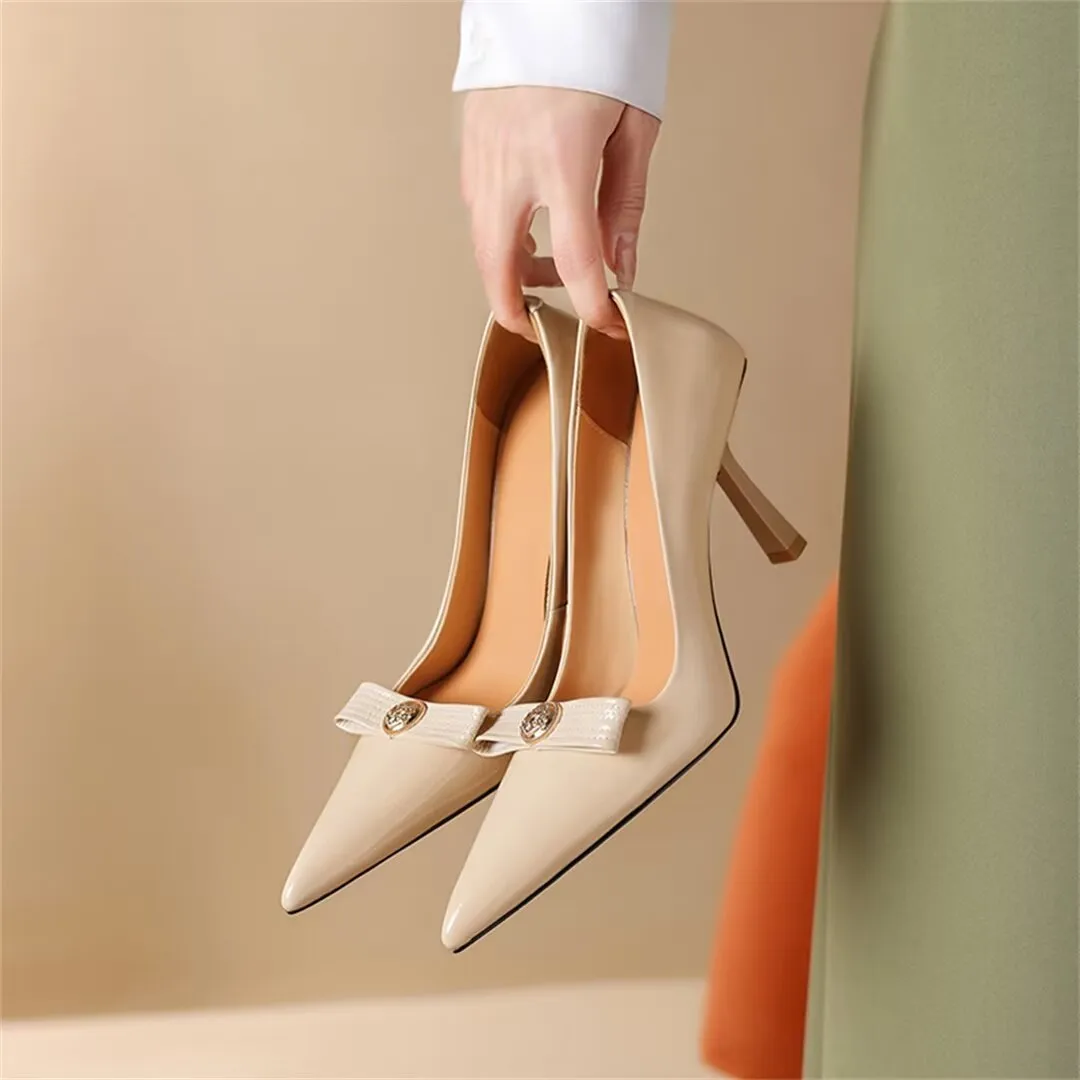 Daring Elevation Leather Pumps