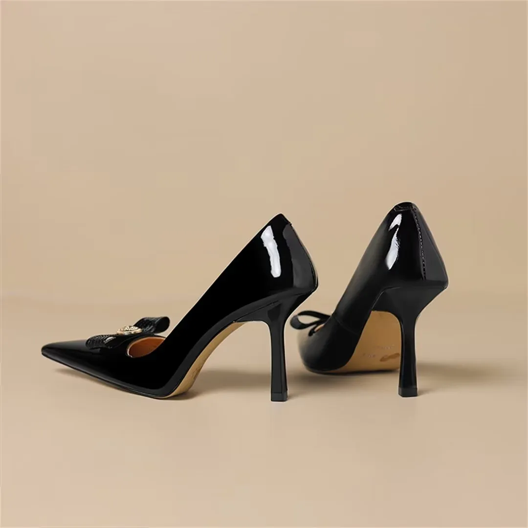 Daring Elevation Leather Pumps