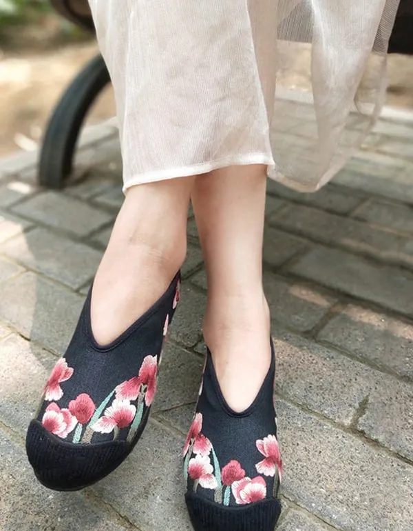 Ethnic Style Embroidery Comfortable Cotton Shoes