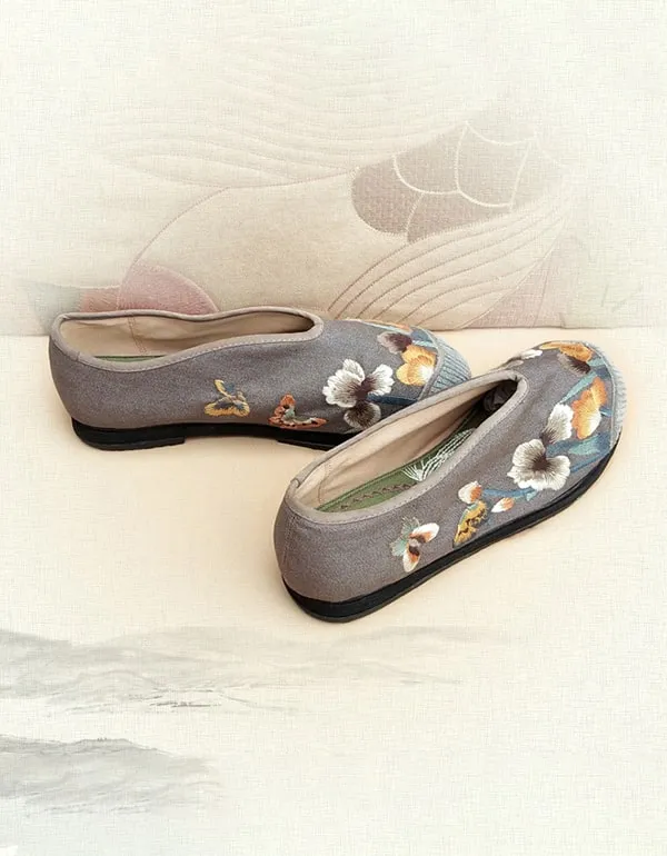 Ethnic Style Embroidery Comfortable Cotton Shoes