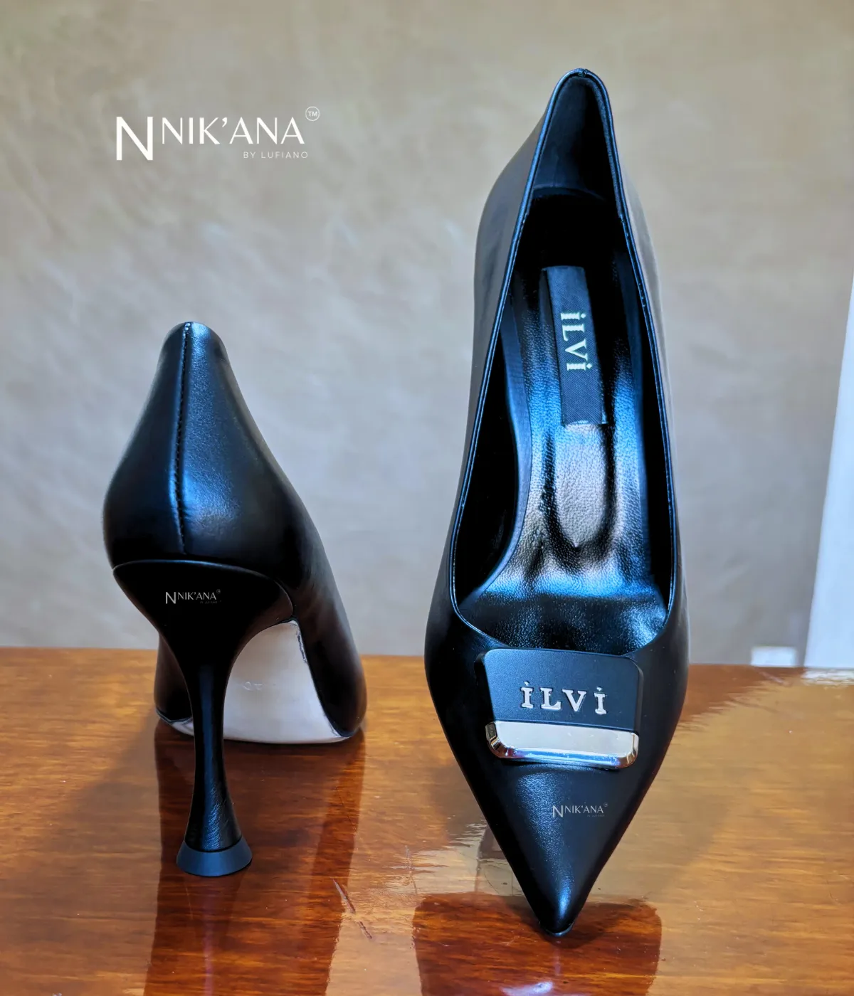 iLVi005-High Heels: Black