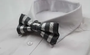 Mens White & Dark Grey Thick Stripe Patterned Bow Tie