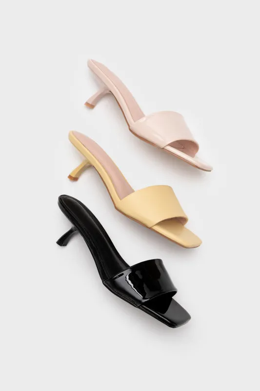 SCULPTURE SPRAY HEEL SLIDE