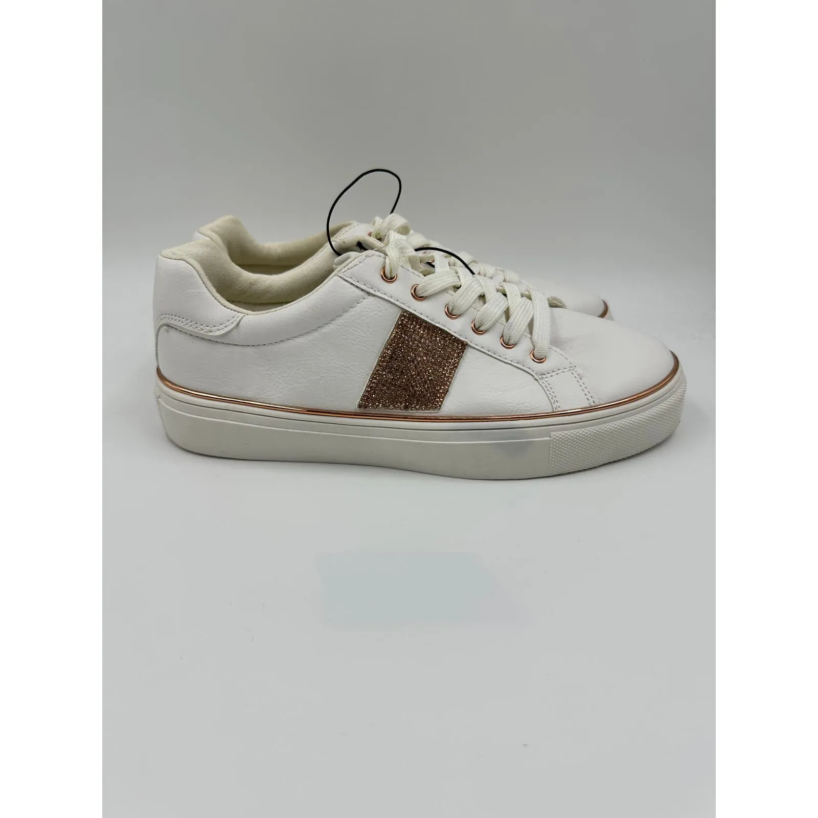 Women's Size 6, White Synthetic Leather Casual Sneaker with Gold Sparkle Design